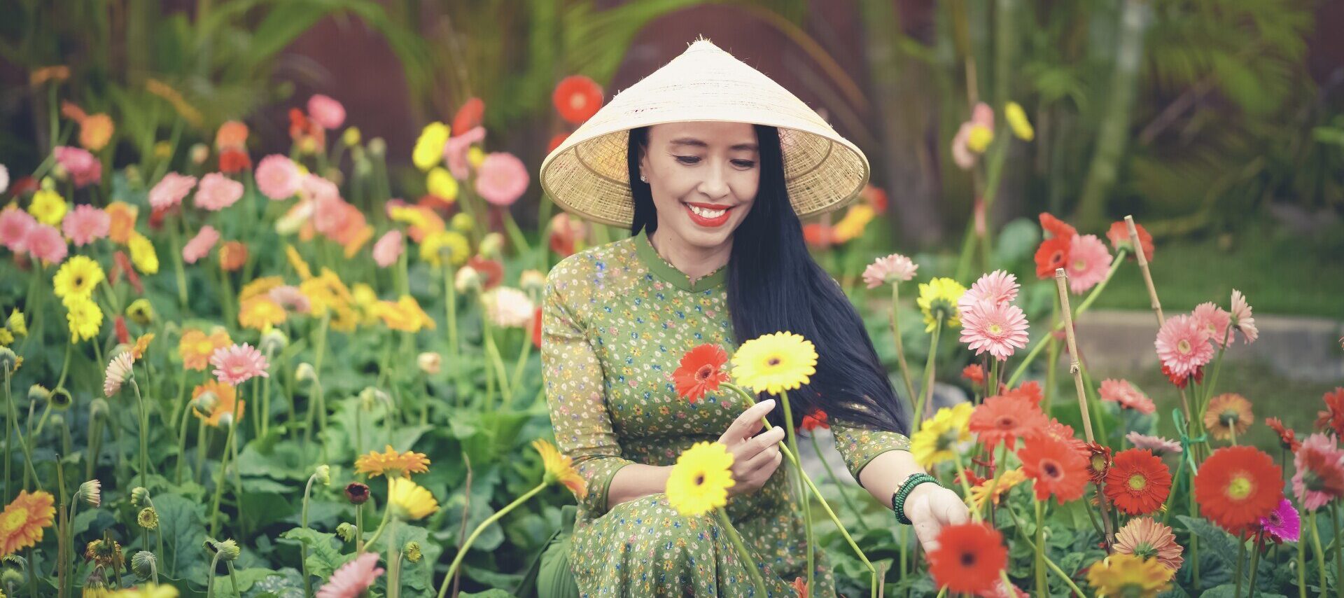 Asian Mail Order Brides — Find Asian Wife